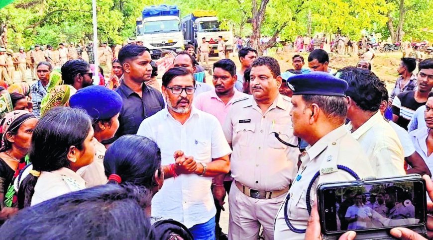କୋଇଲା ପରିବହନ ବିରୋଧରେ ଧାରଣା: ୧୯ ଘଣ୍ଟା ପରେ ମୁକ୍ତ ହେଲେ ବିଧାୟକ