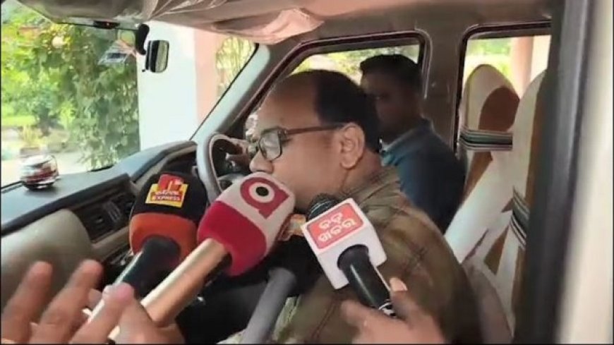 ସିଏମଓ ନାଁରେ ଠକେଇ: ଅଧୀକ୍ଷଣ ଯନ୍ତ୍ରୀଙ୍କୁ ମାଲକାନଗିରି ବଦଳି ଧମକ ଦେଇ ଠକିନେଲେ ୨ ଲକ୍ଷ ଟଙ୍କା