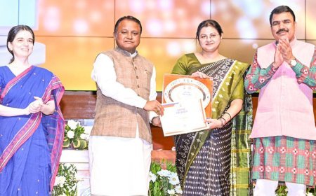 CM Majhi Felicitates Educators, Launches New Education Initiatives in Odisha