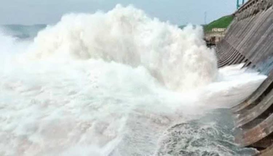 Hirakud Dam Authorities Close Four Gates as Inflow Declines